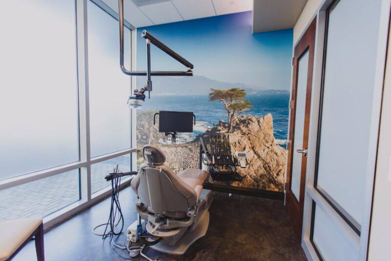 Dental treatment room